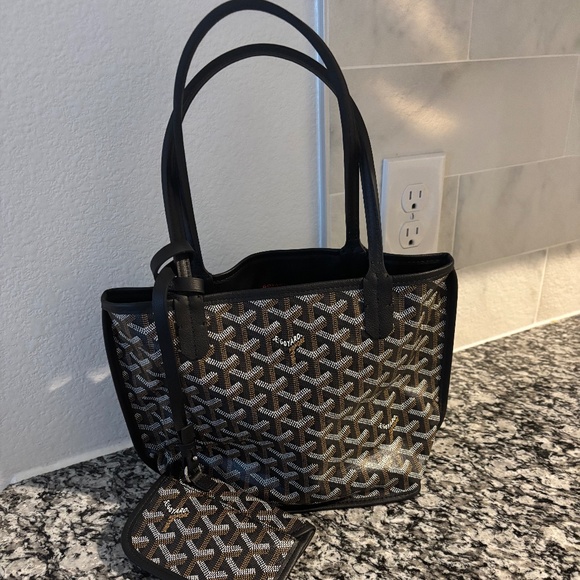 Mini black tote - Picture 1 of 6